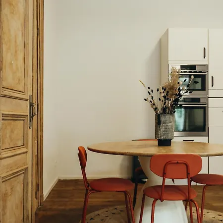 La Terrasse Des Guillemins *