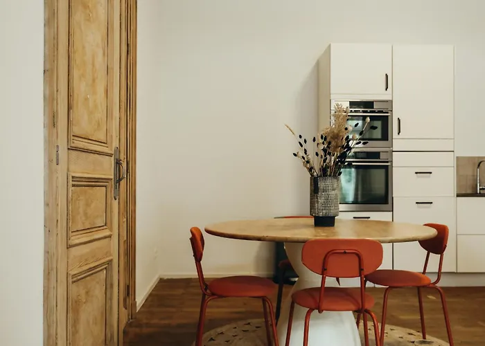 La Terrasse Des Guillemins By Welchome *